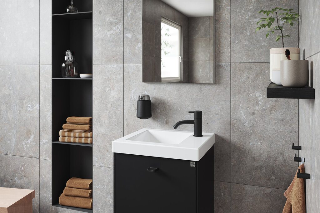 Badrumsinspiration Compact Svart 02